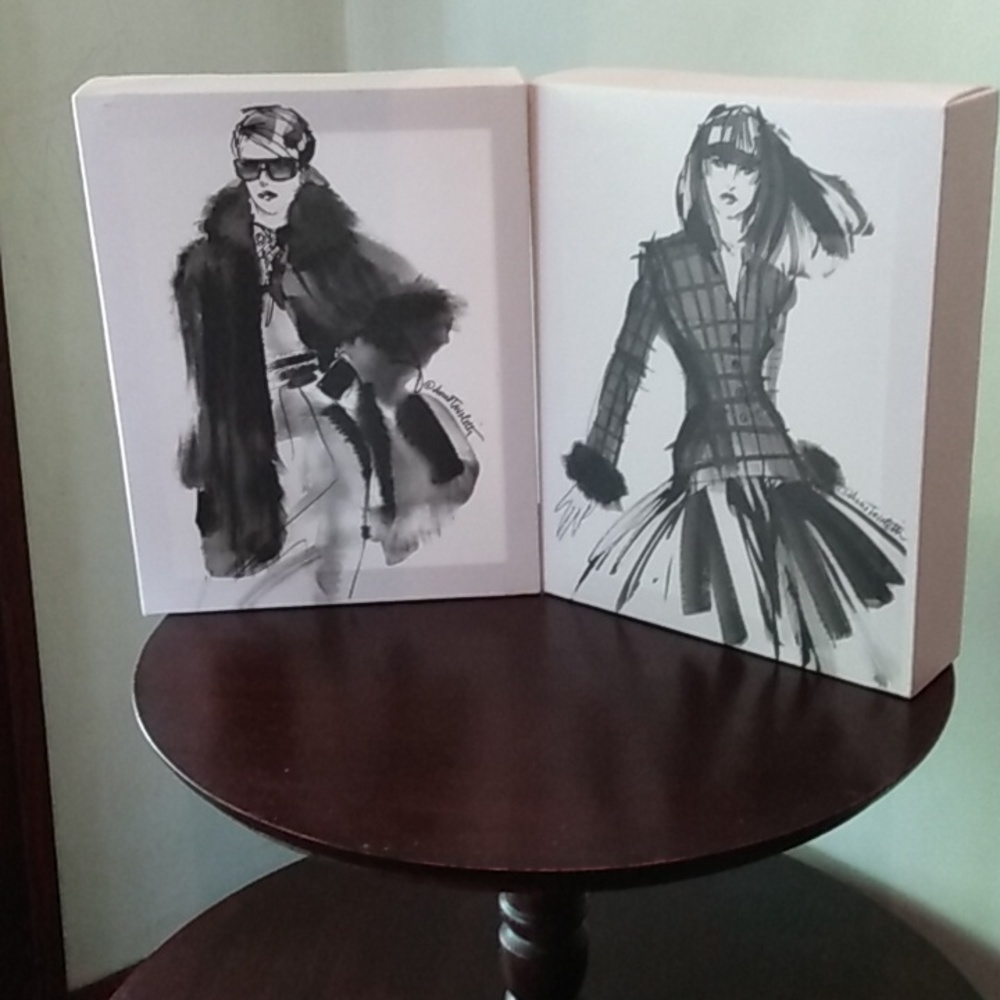 2 vintage Anna Tavoletti canvas fashionable dressed women wall wall decor